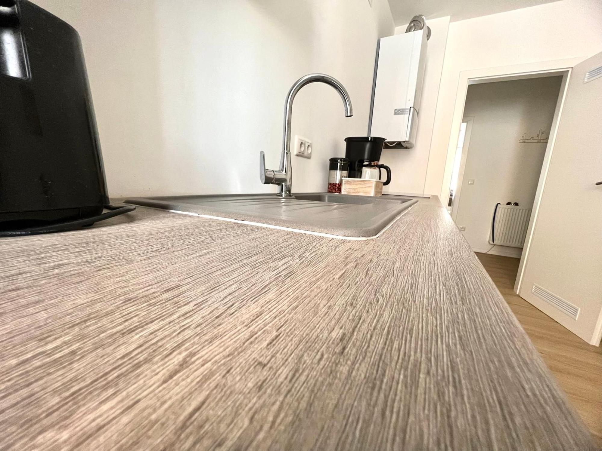 Schoenes Apartment In Hannover Buitenkant foto